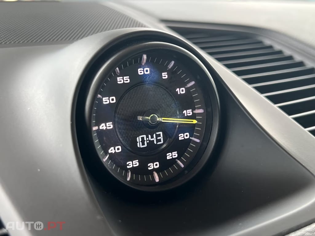 Porsche Cayenne E-Hybrid Sport Design
