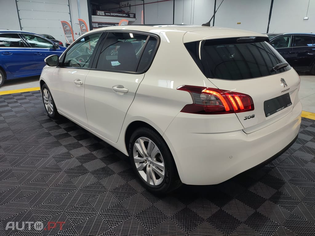 Peugeot 308 1.5 BlueHDi Allure