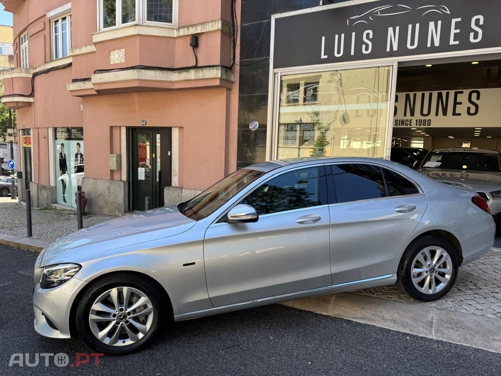 Mercedes-Benz C 300 de Avantgarde