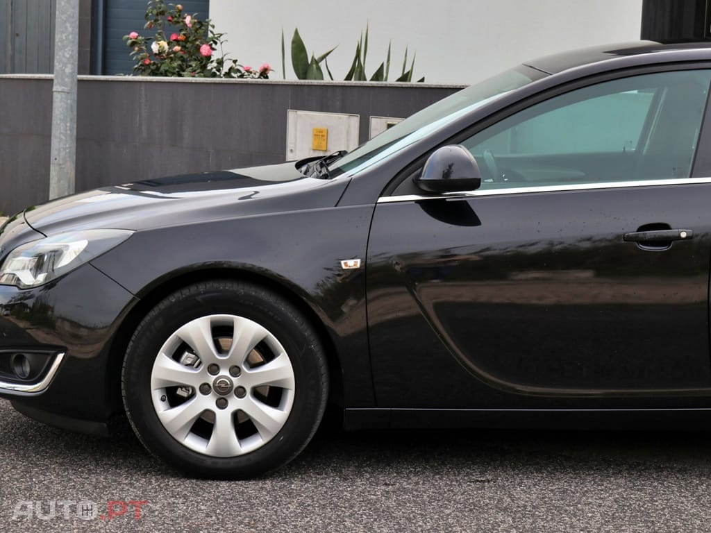 Opel Insignia 2.0 CDTi Executive S/S