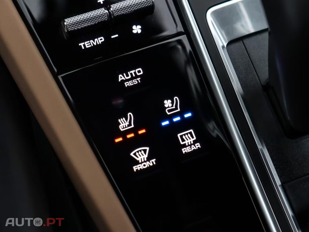 Porsche Cayenne E-Hybrid I.V.A DEDUTIVEL 