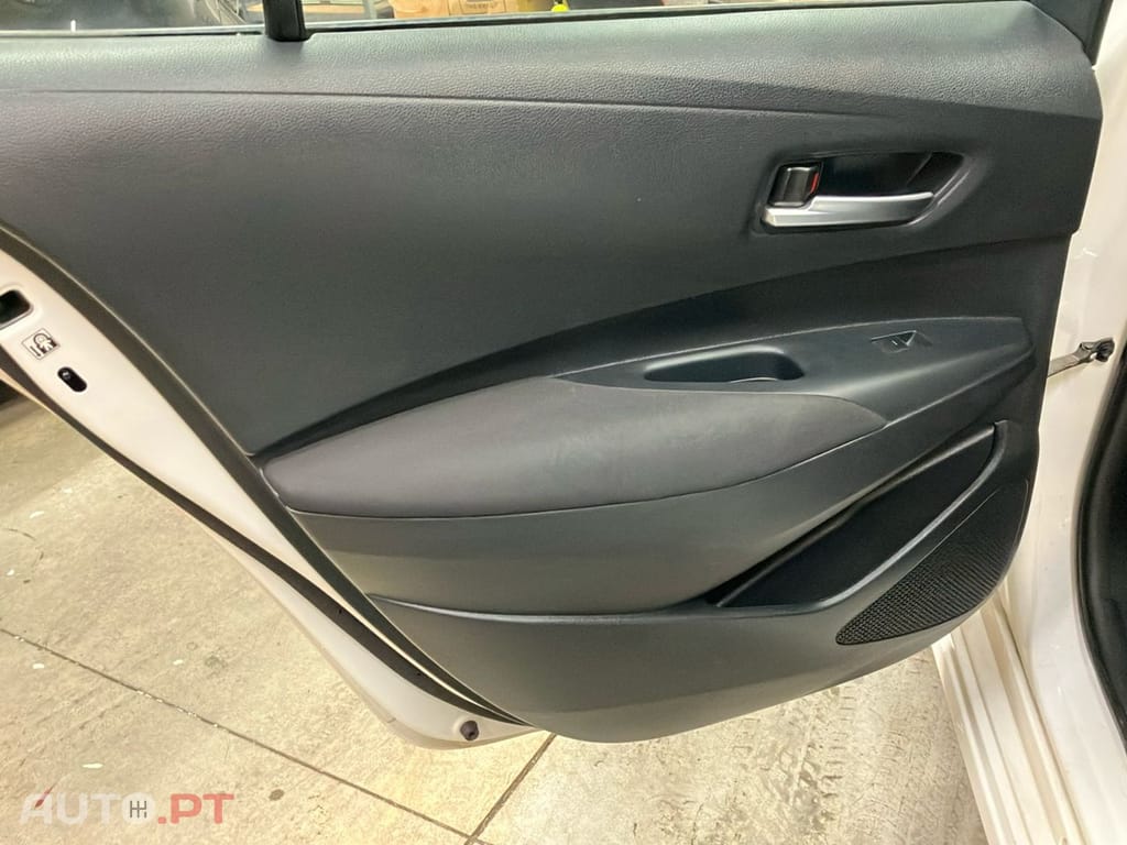 Toyota Corolla 1.5 VVT-i Comfort
