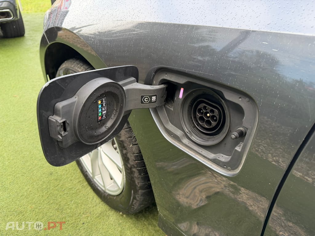 BMW 320 e Corporate Edition Auto