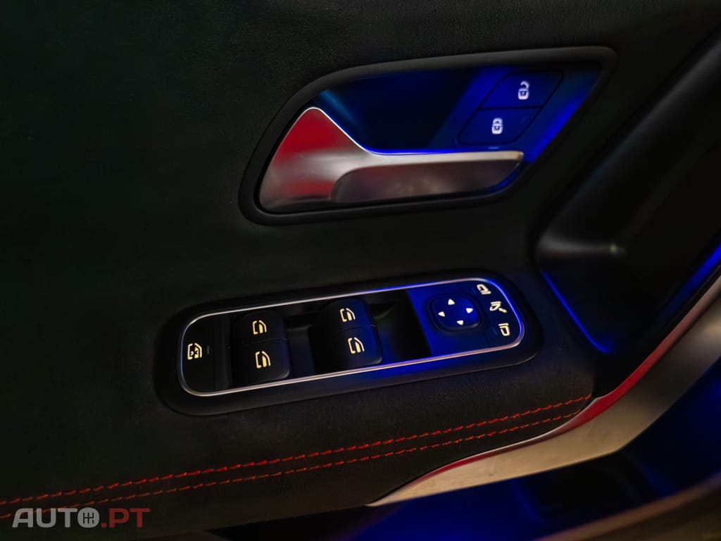 Mercedes-Benz CLA 250 e AMG Line