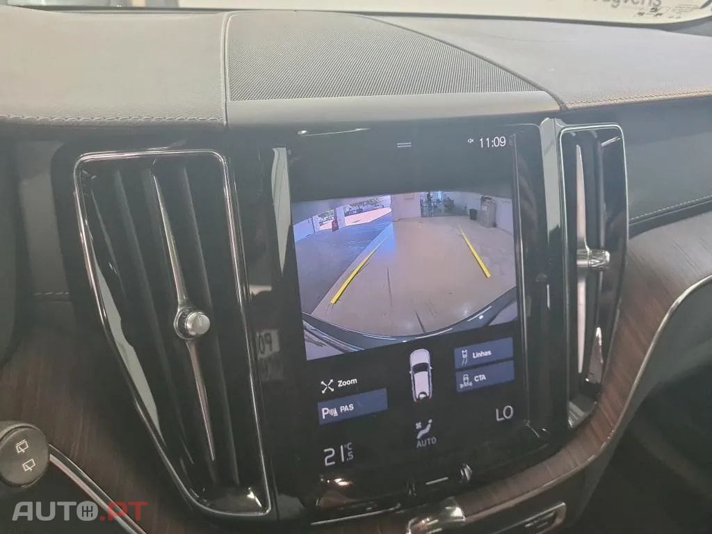 Volvo XC60 2.0 T6 PHEV Inscription AWD