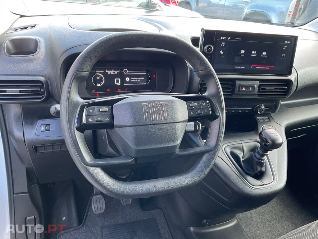 Fiat Doblo Outro