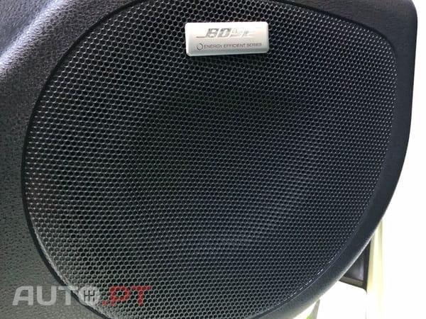 Nissan Leaf Tekna Two Tone