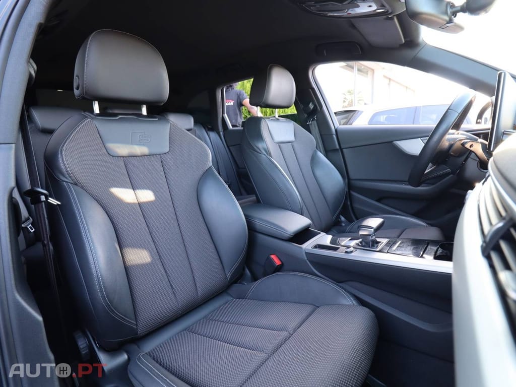 Audi A4 Avant 2.0 TDI S-line S tronic