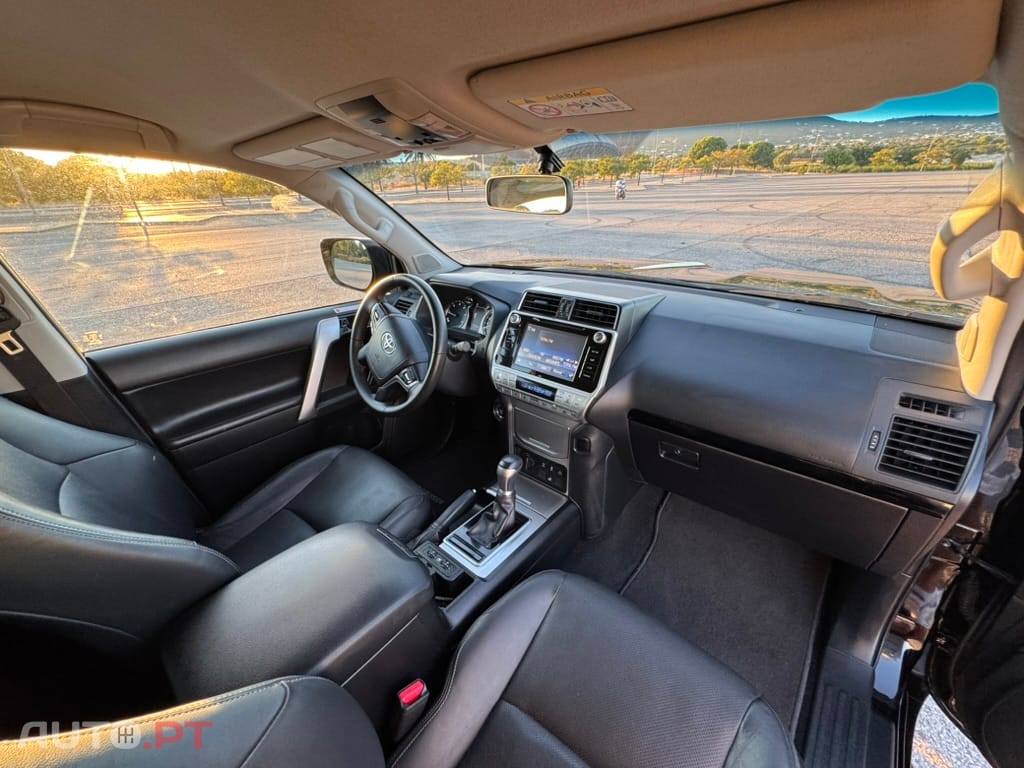 Toyota Land Cruiser 2.8 D-4D CA