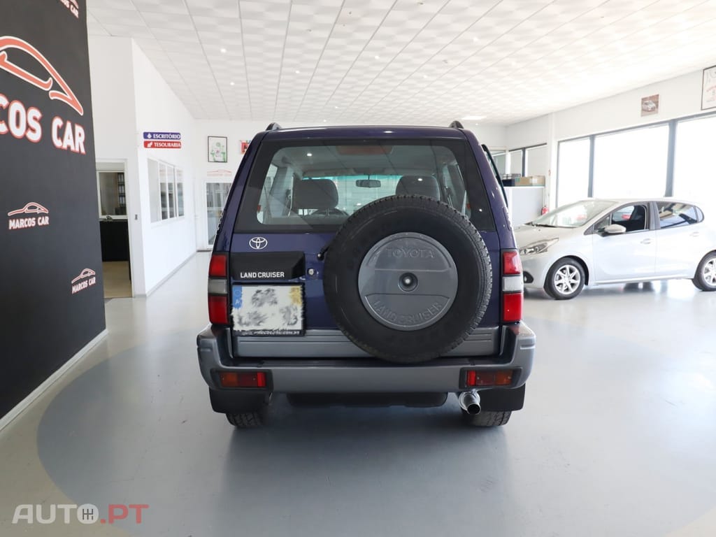 Toyota Land Cruiser 3.0 TD Standard