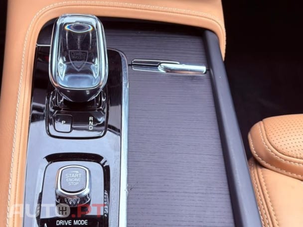 Volvo XC90 2.0 T8 PHEV Inscription Expression AWD