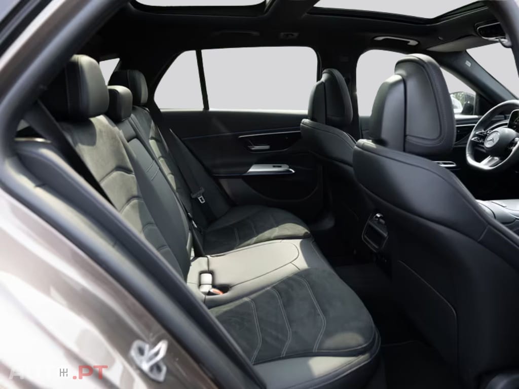 Mercedes-Benz E 300 I.V.A DEDUTIVEL de T AMG