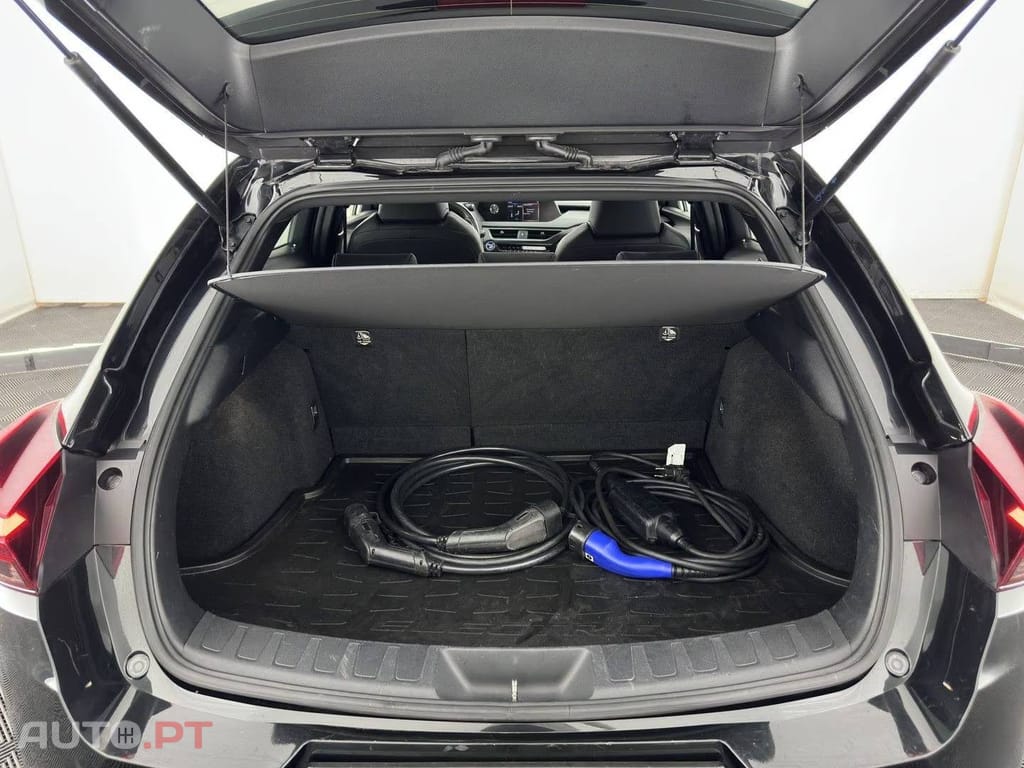 Lexus UX Luxury