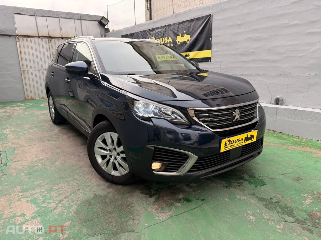 Peugeot 5008 1.5 HDI Allure 130cv 7 Lugares