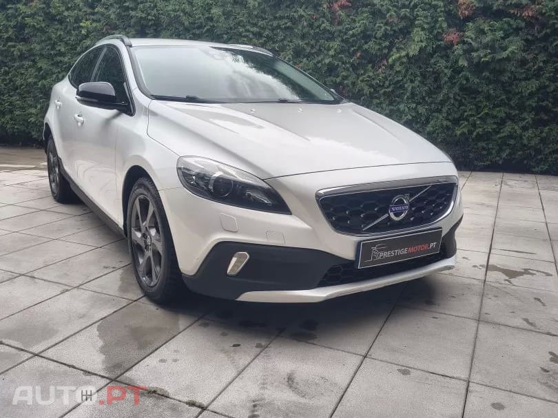 Volvo V40 Cross Country D2 You
