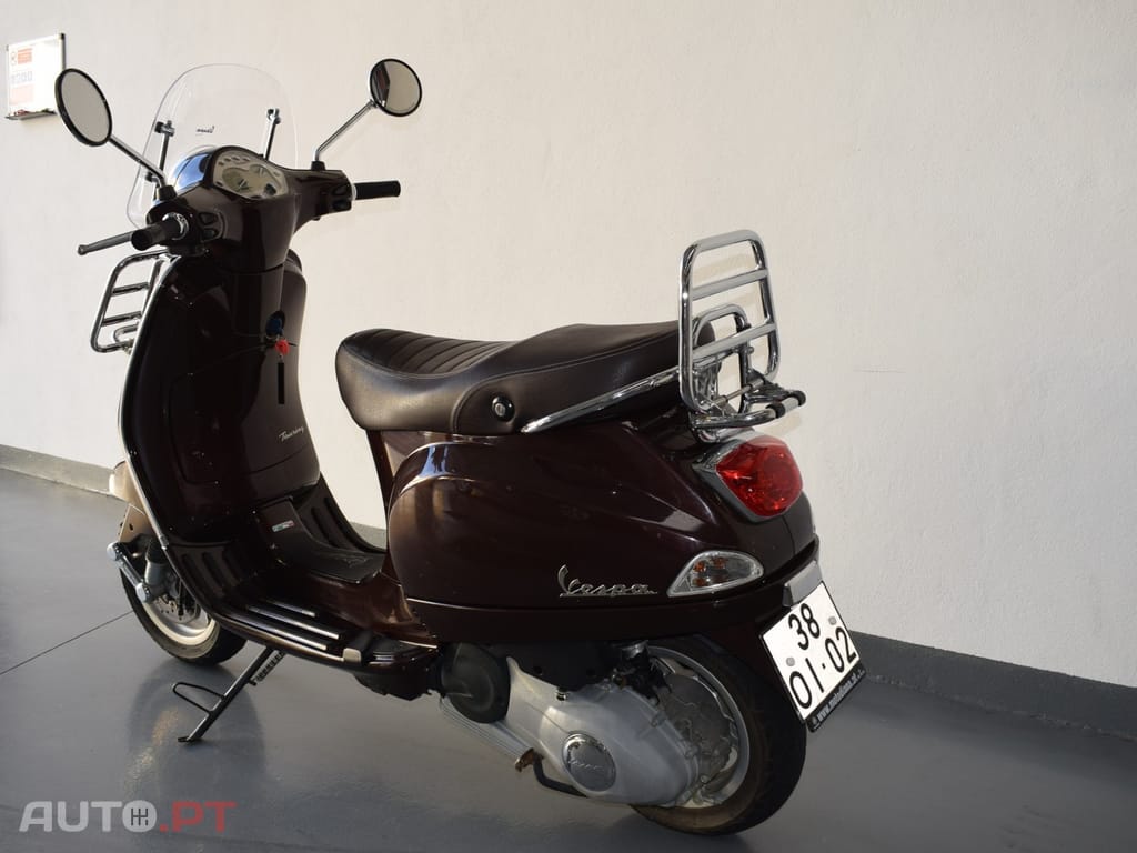 Piaggio Vespa LX 125 IE 4T 3V