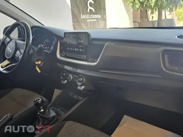 Kia Stonic 1.2 Dynamic