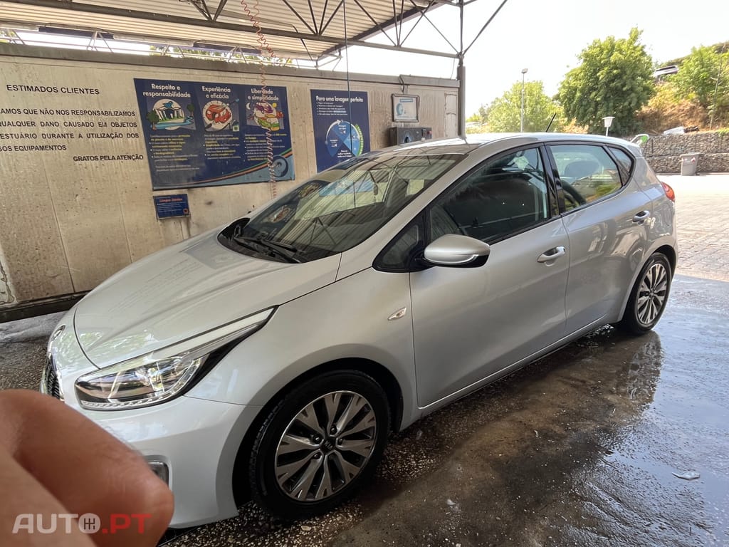 Kia Ceed 1.4 CRDi EX