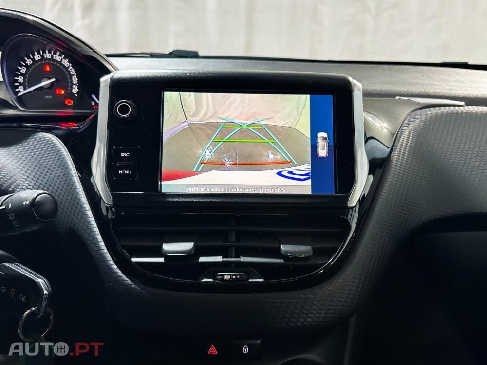 Peugeot 2008 1.2 PureTech Allure