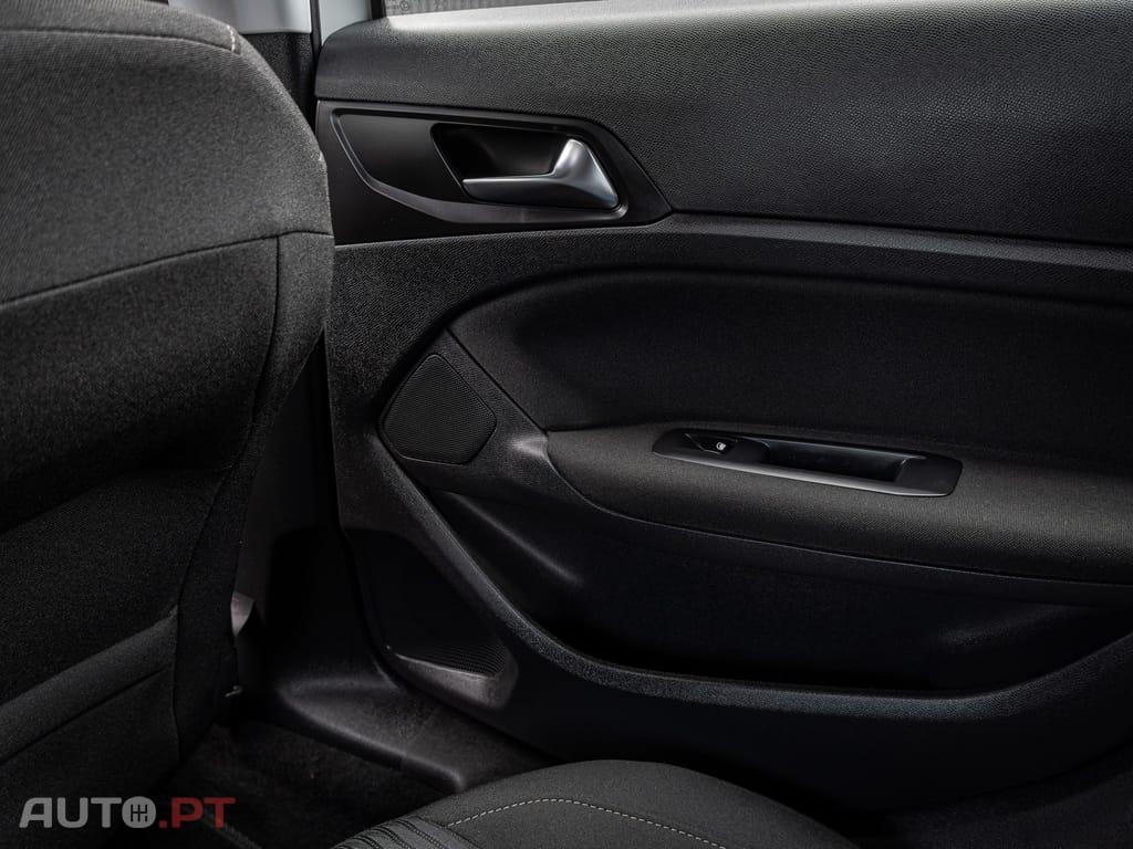 Peugeot 308 1.6 e-HDi Active