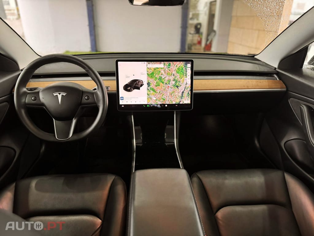 Tesla Model 3 Long-Range Dual Motor AWD