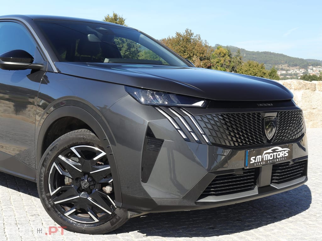 Peugeot 3008 1.2 Hybrid Allure e-DCS6