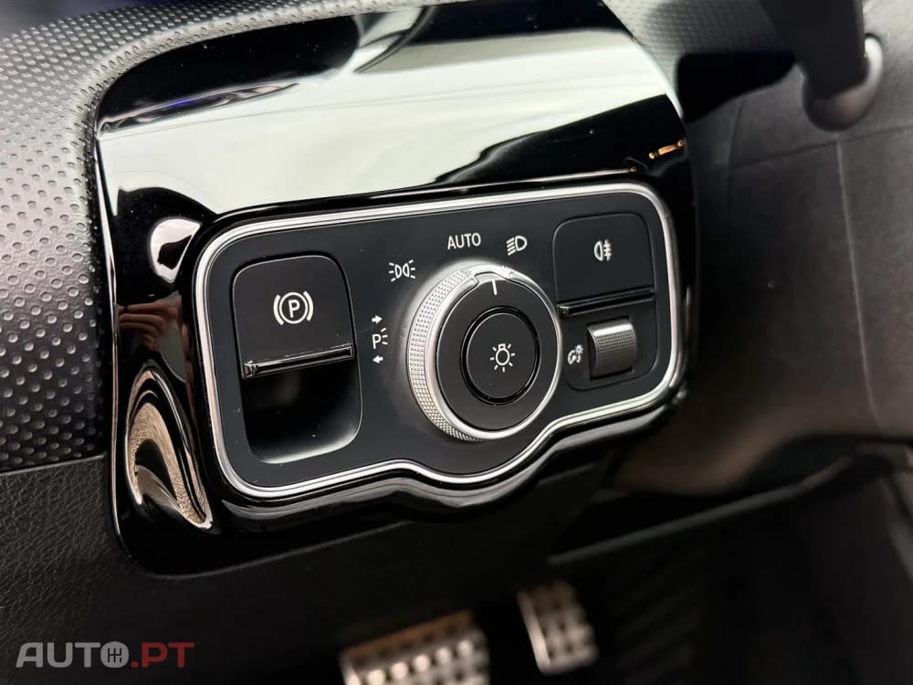 Mercedes-Benz A 180 d AMG Line Aut.