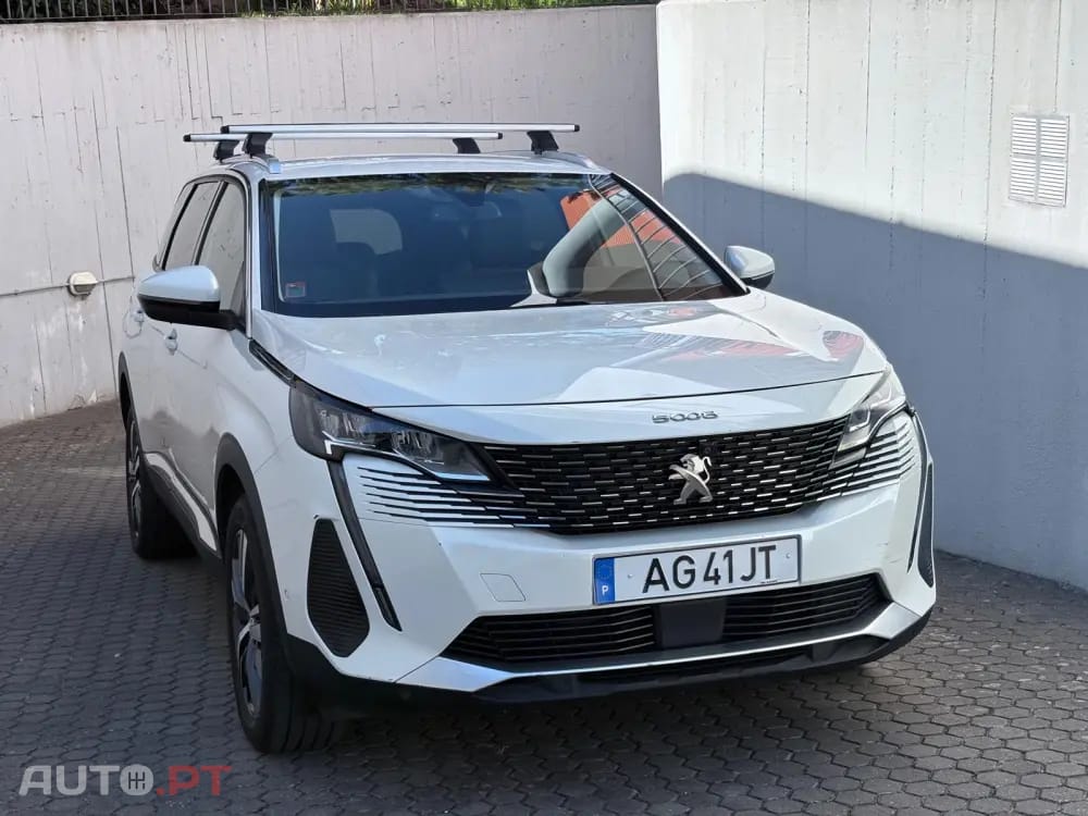 Peugeot 5008 1.2 PureTech Allure EAT8
