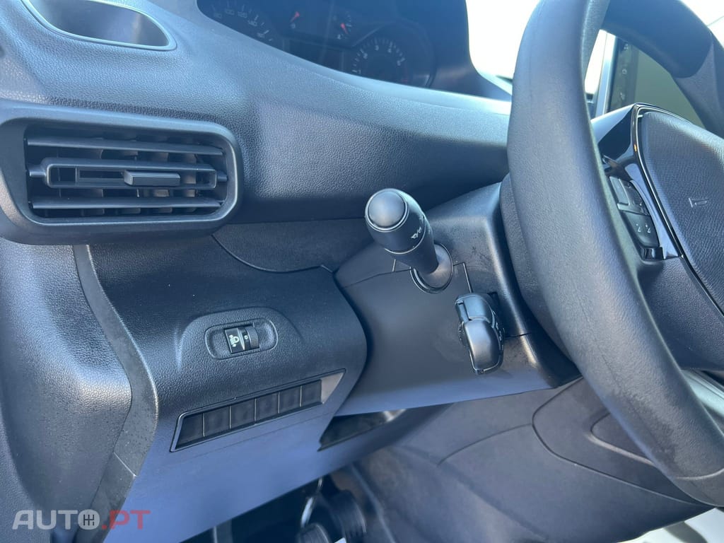 Peugeot Partner 1.5 BlueHDi Standard
