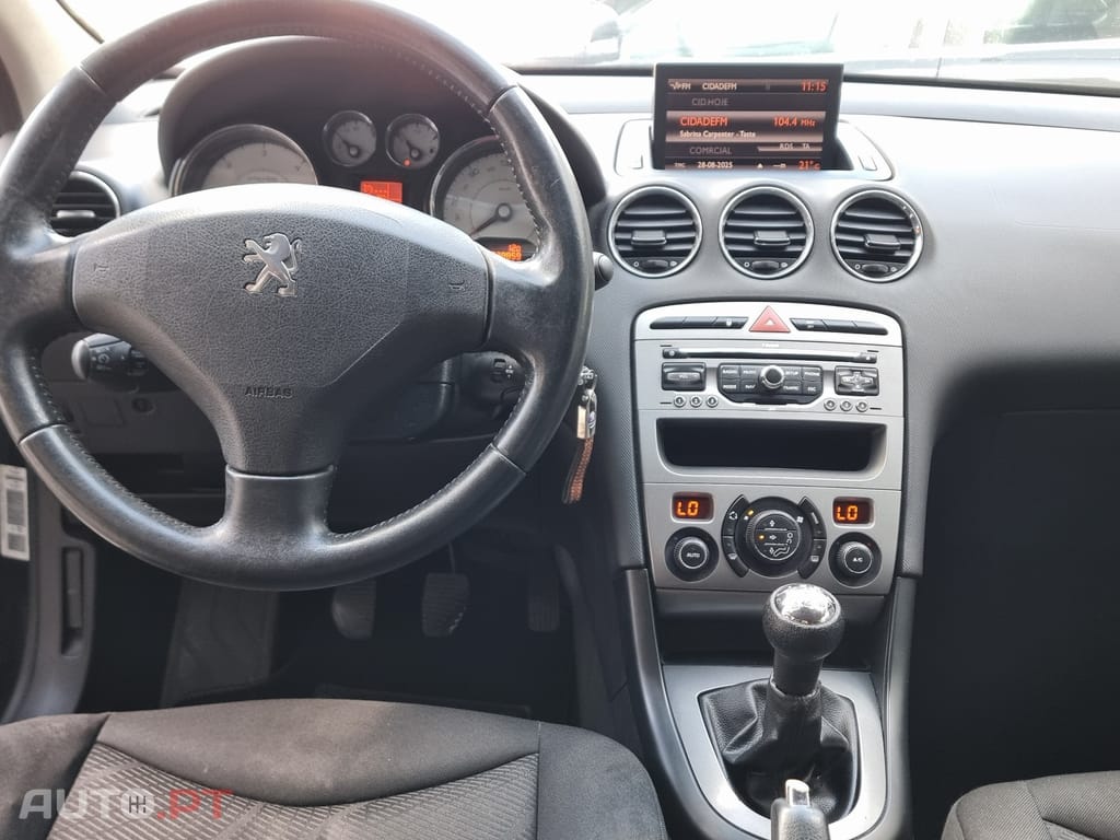 Peugeot 308 SW 1.6 HDi SE Navteq