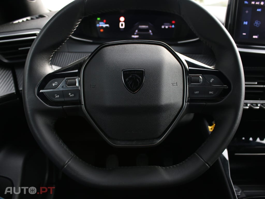 Peugeot 2008 1.2 PureTech Allure