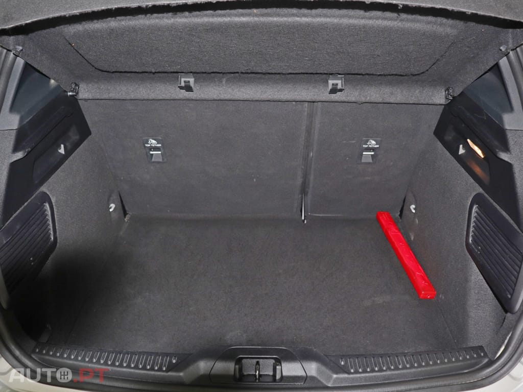 Ford Focus 1.0 EcoBoost MHEV ST-Line