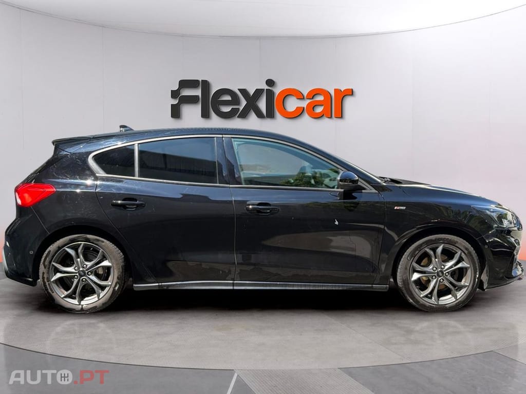 Ford Focus 1.5 TDCi ECOBlue ST-Line