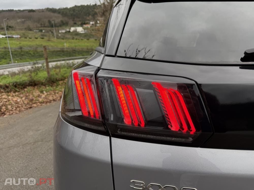 Peugeot 3008 1.2 PureTech Allure Pack EAT8