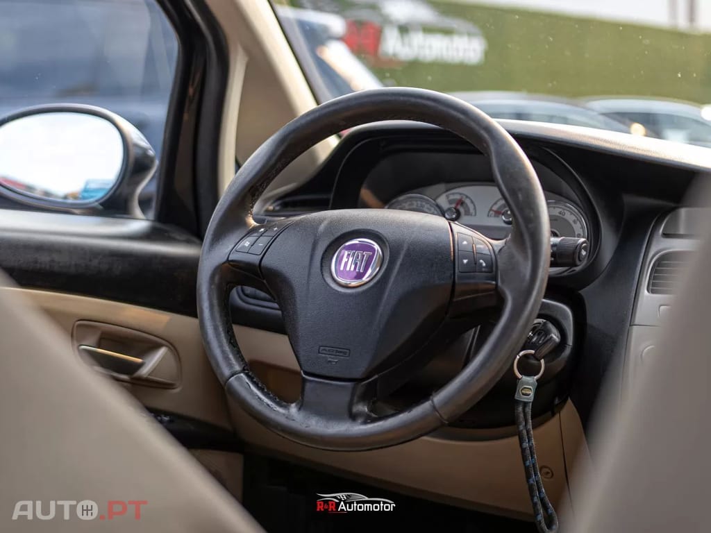 Fiat Linea 1.3 M-Jet Emotion