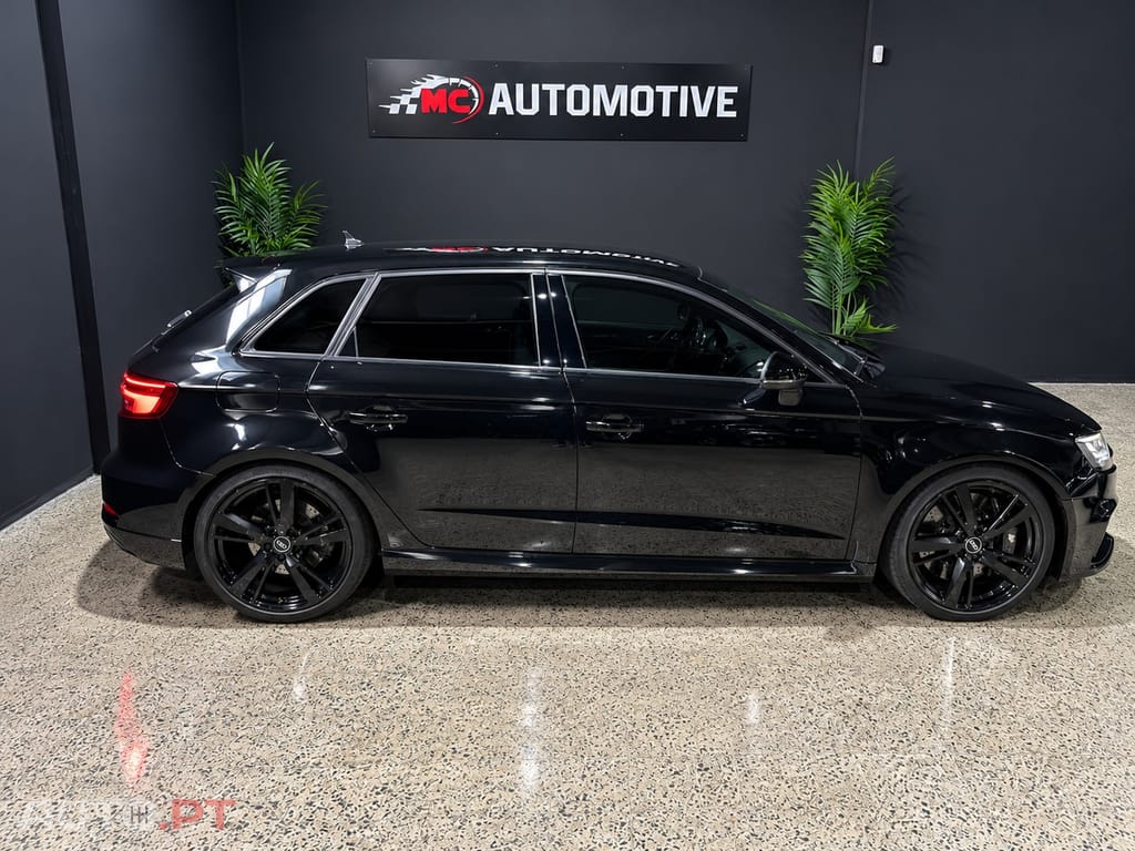 Audi RS3 Sportback 2.5 TFSI quattro S tronic