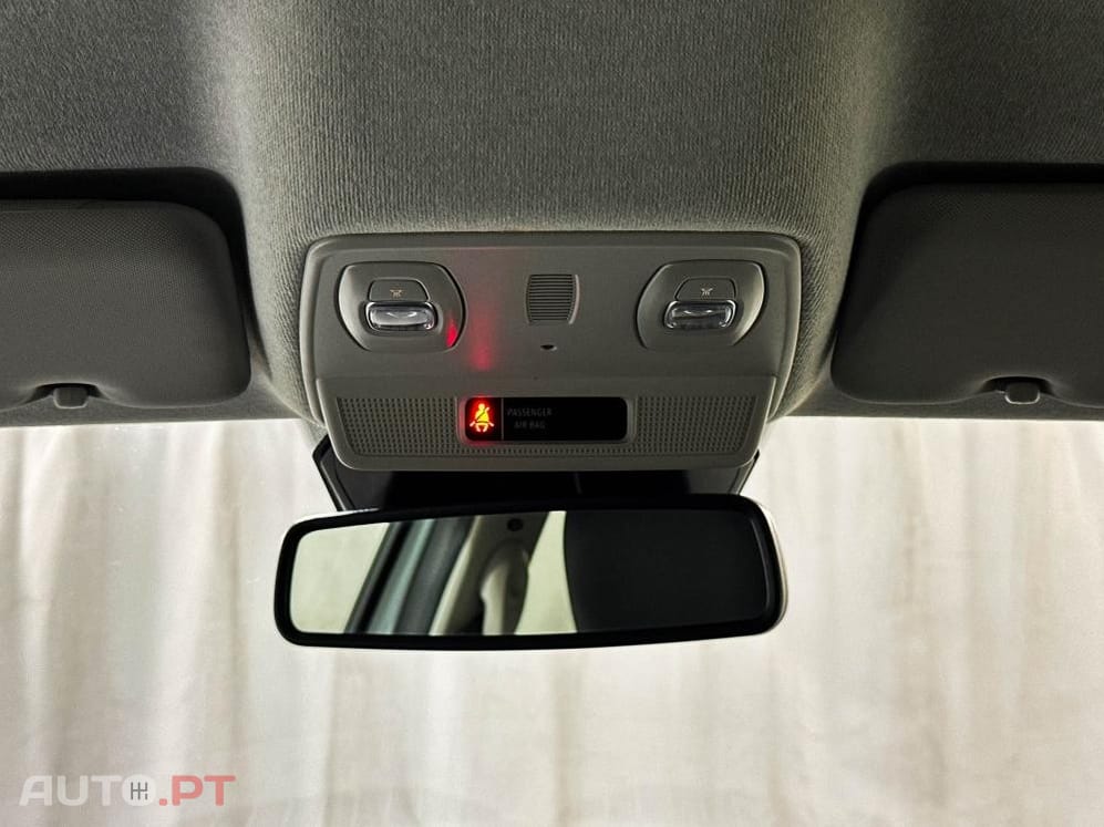 Renault Zoe (c/ Bateria) EV50 135hp Techno