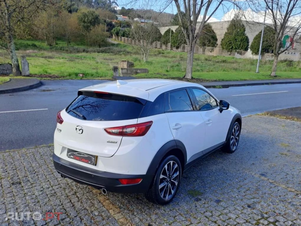 Mazda CX-3 1.8 Sky.Advance Navi