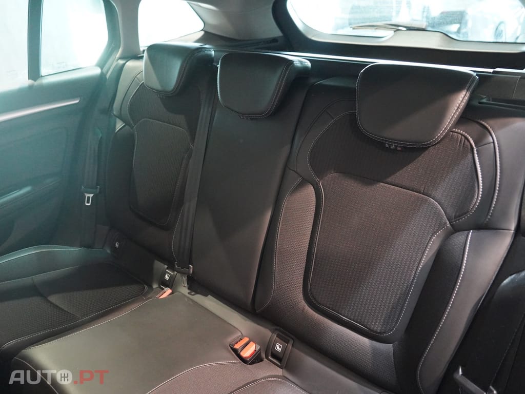 Renault Mégane Sport Tourer 1.5 Blue dCi Intens