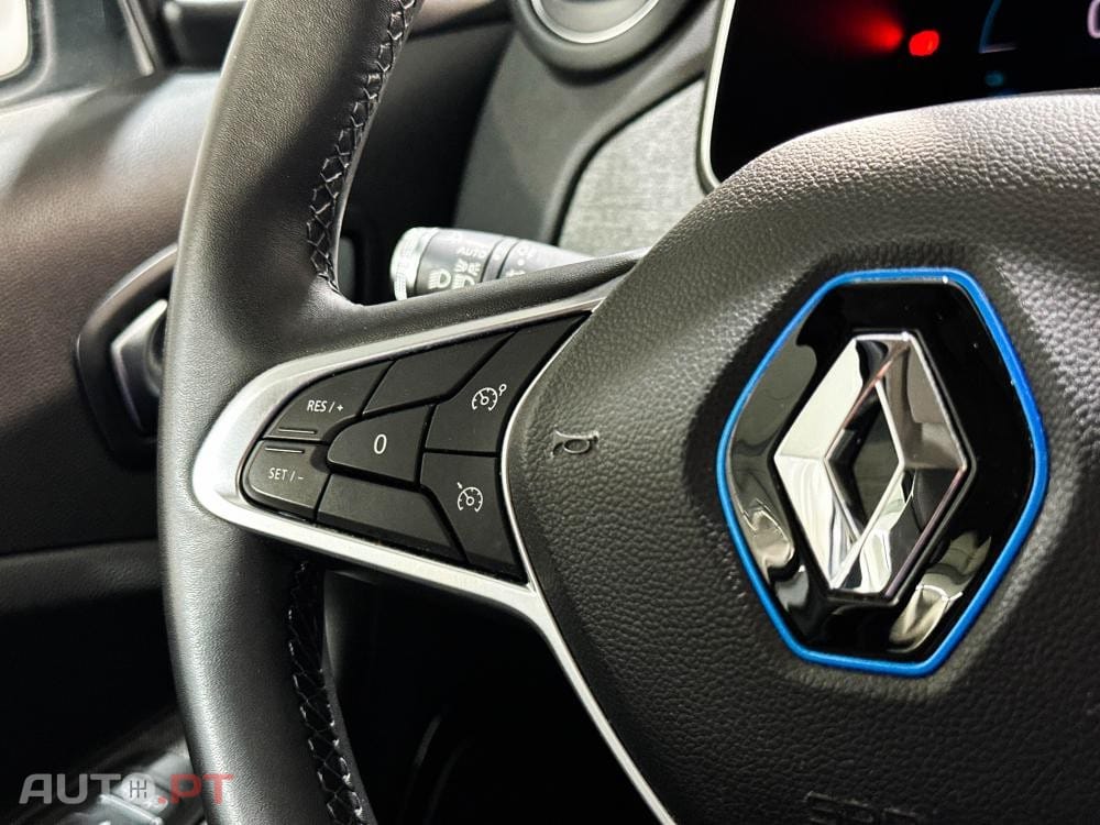Renault Zoe (c/ Bateria) EV50 135hp Techno