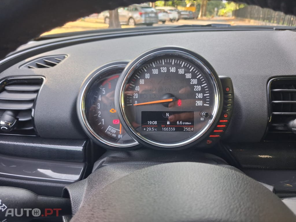 MINI Clubman One D