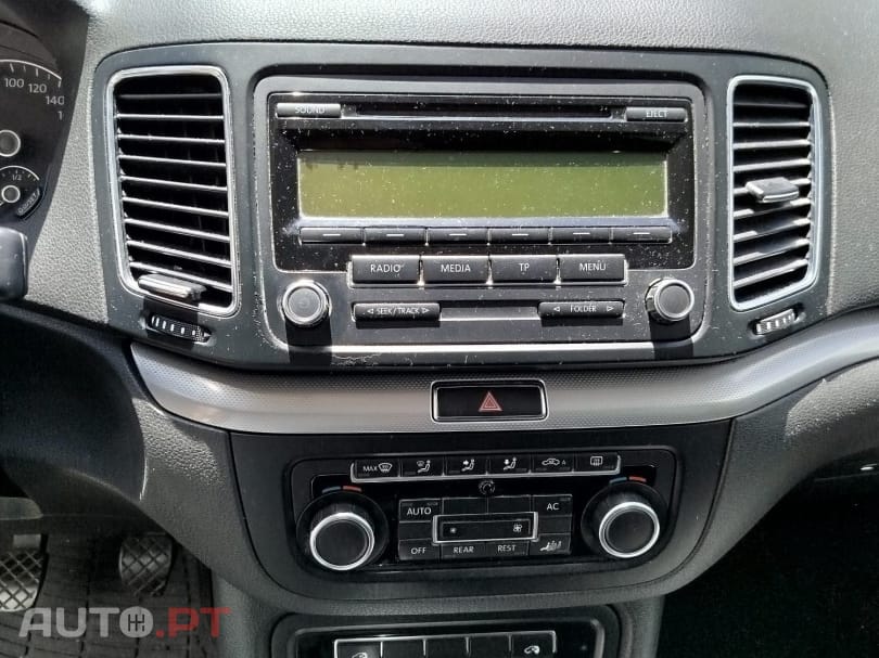 Volkswagen Sharan 2.0 TDI Confortline