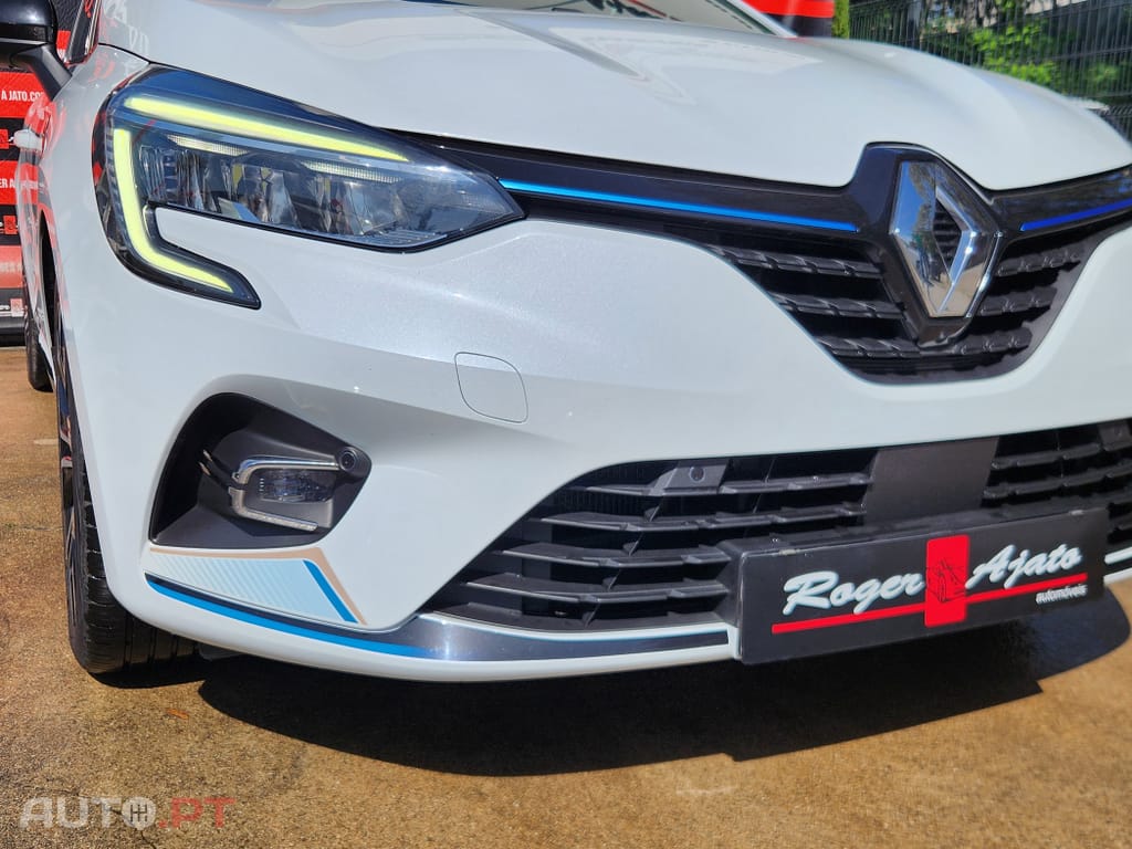 Renault Clio 1.6 E-Tech Intens