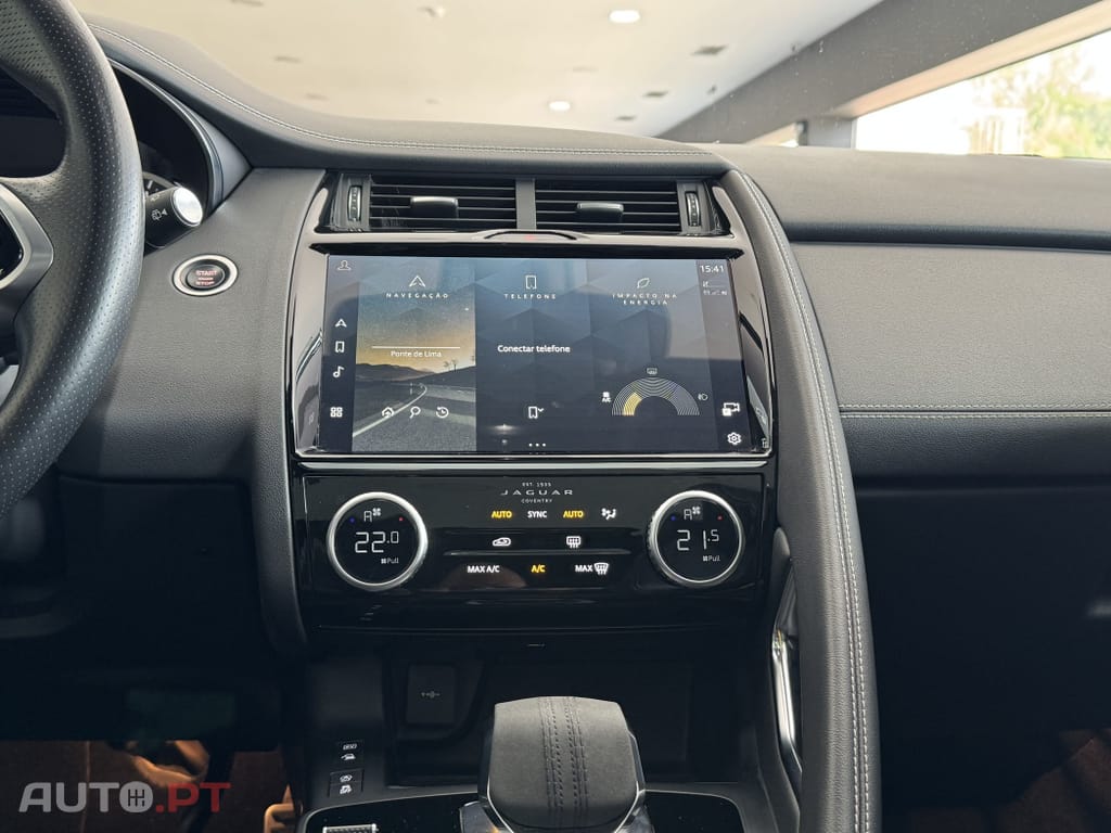 Jaguar E-Pace 1.5 P300e R-Dynamic HSE AWD Aut.