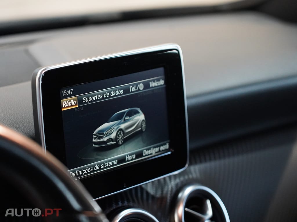 Mercedes-Benz A 180 d AMG Line