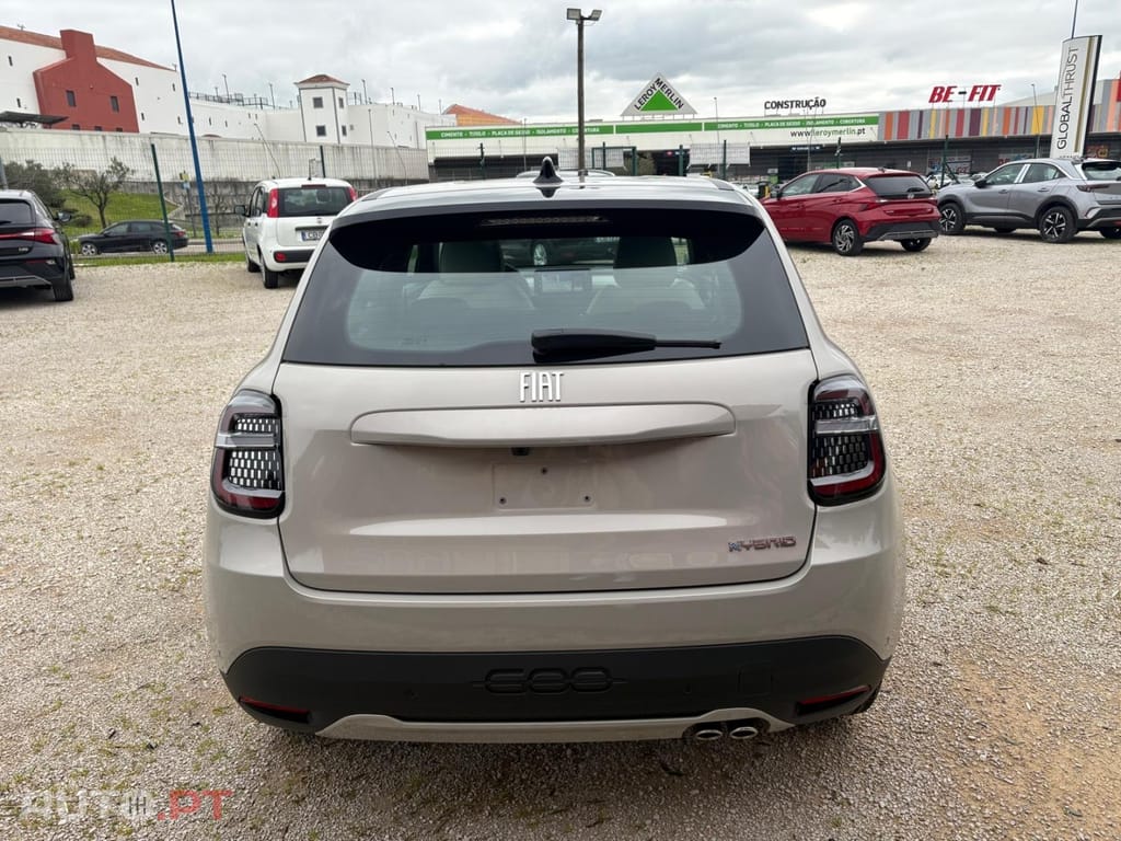 Fiat 600 1.2 Hybrid Icon