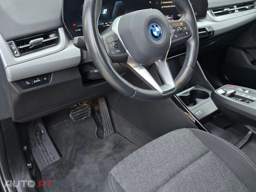 BMW iX1 Xdrive30