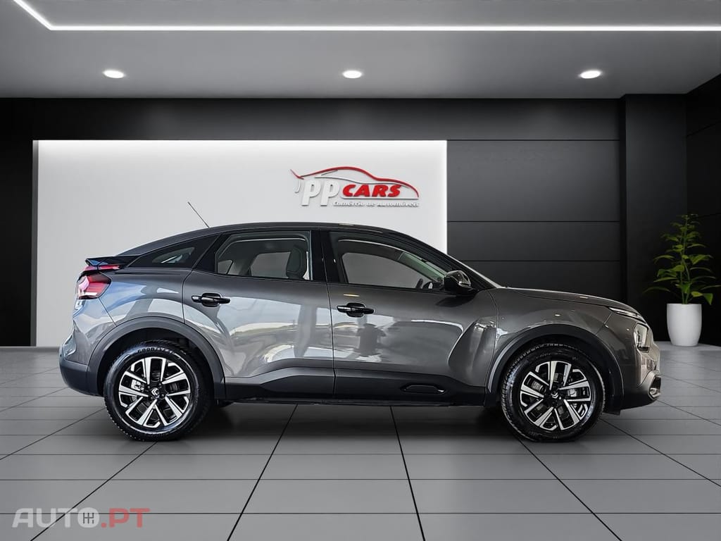 Citroen C4 BlueHDi 130 Stop&Start EAT8 SHINE