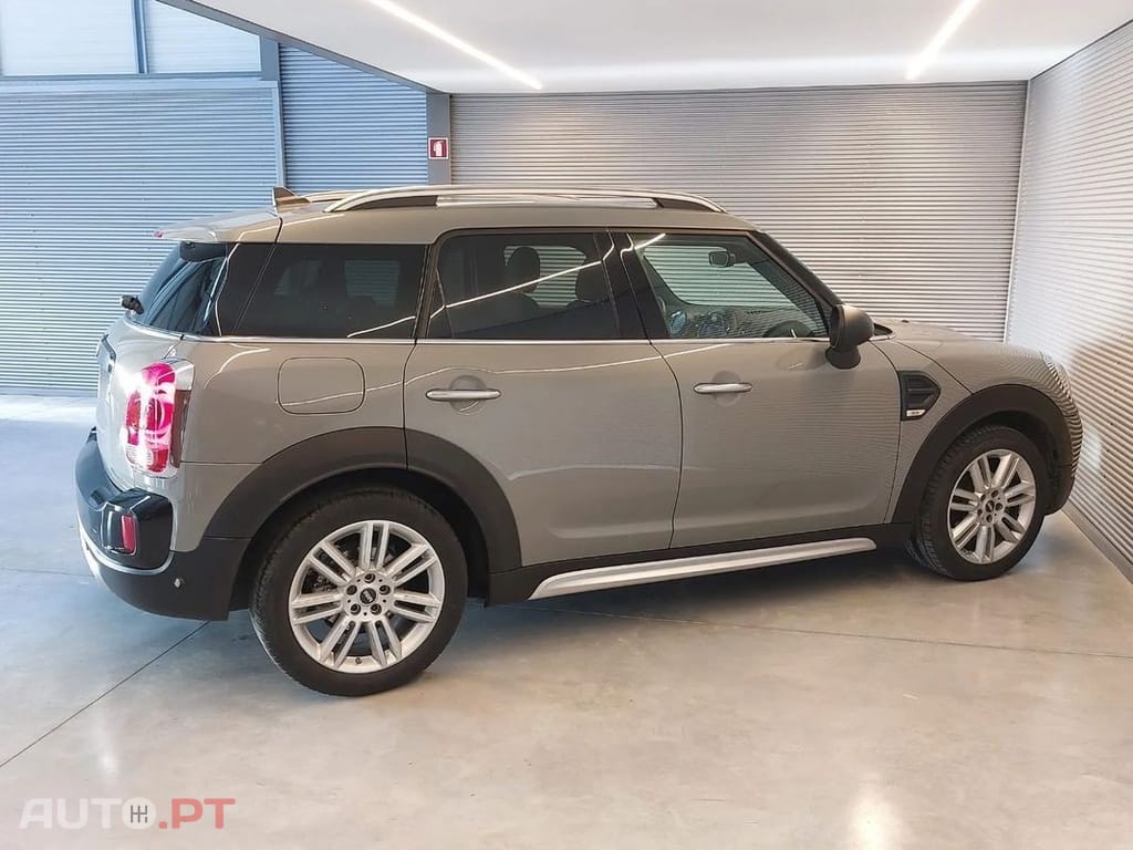 MINI Countryman One D
