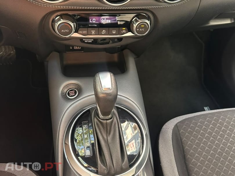 Nissan Juke 1.0 DIG-T N-Connecta DCT — fotografia 8